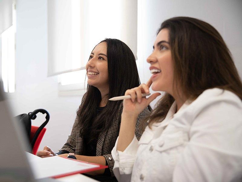 Alumnas del Máster Universitario en Dirección Financiera y Contable